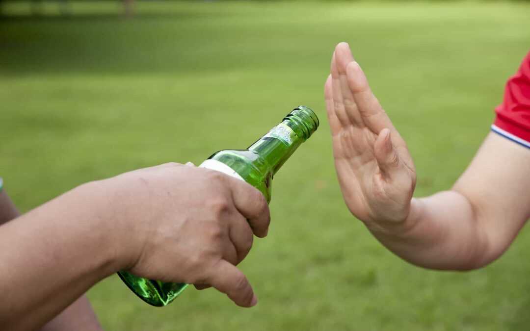 Jak odmawiać picia alkoholu i brania narkotyków?